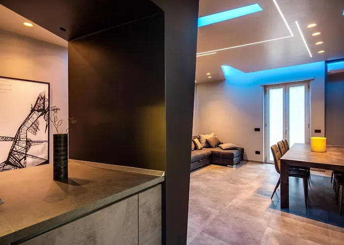 Luxury Wellness Spa With Jacuzzi & Free Parking